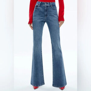 NWT Alice & Olivia Women's Beautiful Bell Bottom Flare Jeans in Sweet Emotion 25